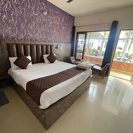 The Panda Hotel Dharamshala Bagian luar foto