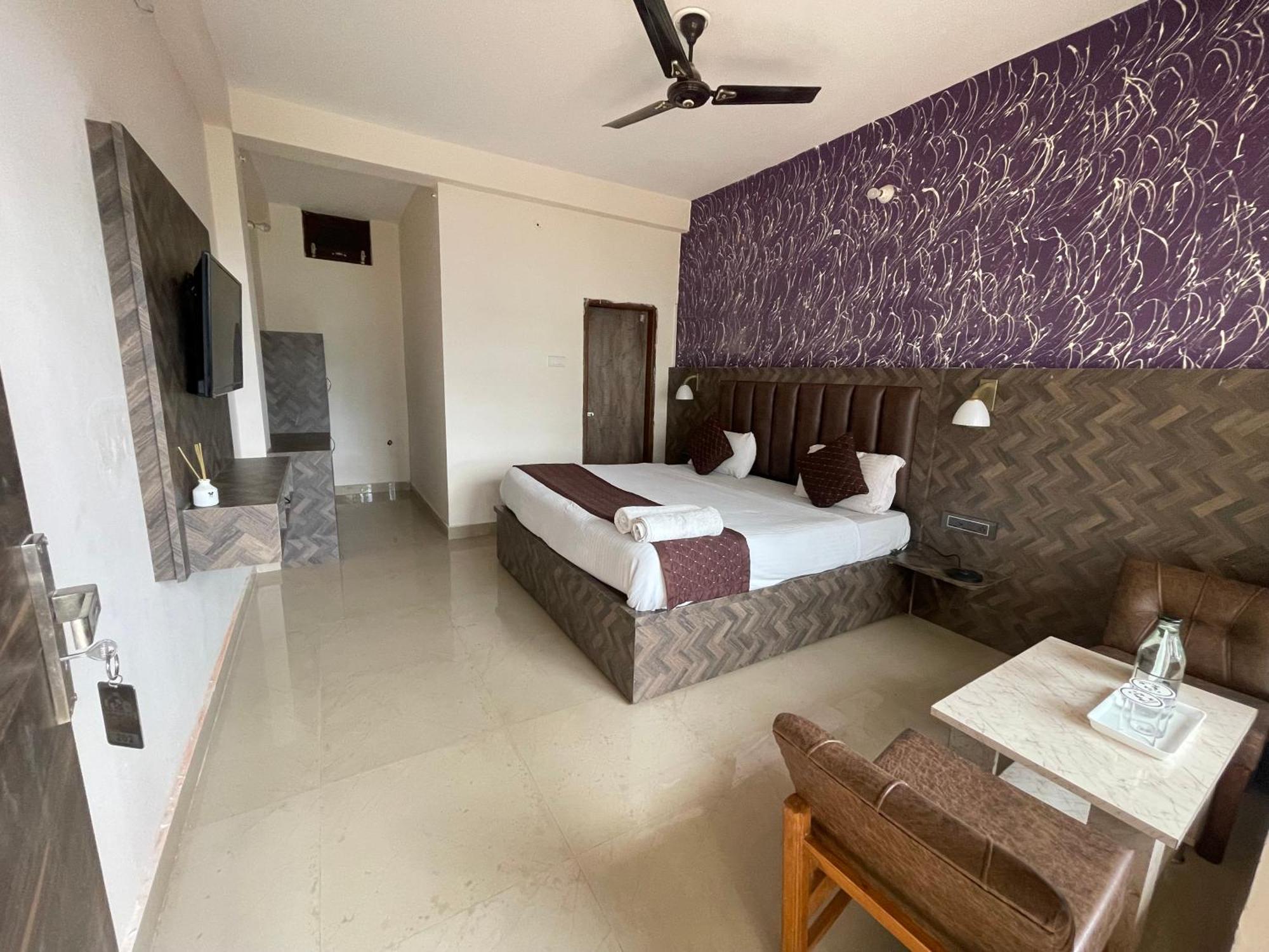 The Panda Hotel Dharamshala Bagian luar foto